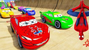 ГОНОЧНАЯ ТРАССА С ПРЕПЯТСТВИЯМИ ДЛЯ СУПЕРГЕРОЕВ | ЧЕЛОВЕК ПАУК И МОЛНИЯ МАКВИН ГОНКИ МУЛЬТИК