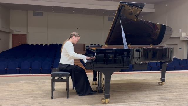 Стоянова Арина, I категория