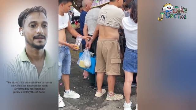 Самое смешное в мире 😀 ПОПРОБУЙТЕ НЕ СМЕЯТЬСЯ 🤣 Лучшие смешные видео про неудачи и нелепости 2025