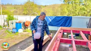 Строим каркасную пристройку к деревенскому дому своими руками. Начали возводить стены.