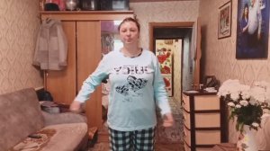 КУПИЛА ТЁПЛУЮ ПИЖАМУ,ЧИЩУ СНЕГ, ГОТОВЛЮ ОБЕД