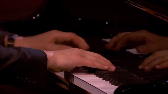 Antonín Dvorák, « Symphonie n°8 » - Les Clefs de lorchestre de Jean-François Zygel