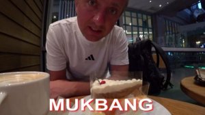 Мукбанг. Друг разочарован поездкой и высказал мне все претензии прямо в лицо.
