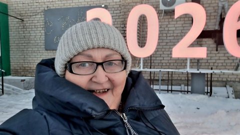 С утра у пенсионеров тоже есть дела.