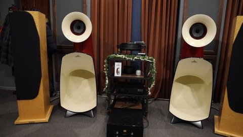 Мэри Поппинс на Оперли с Мейшу