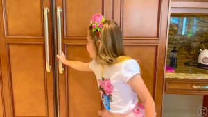 У Насти появились милые веснушки