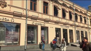 🌆Летняя прогулка по улице Кузнецкий Мост одна из самых красивых улиц Москвы✨