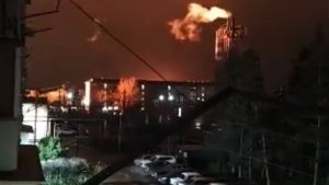 Появились кадры атаки БПЛА на Краснодарский край. Атакован поселок Афипский. 14.12.2025