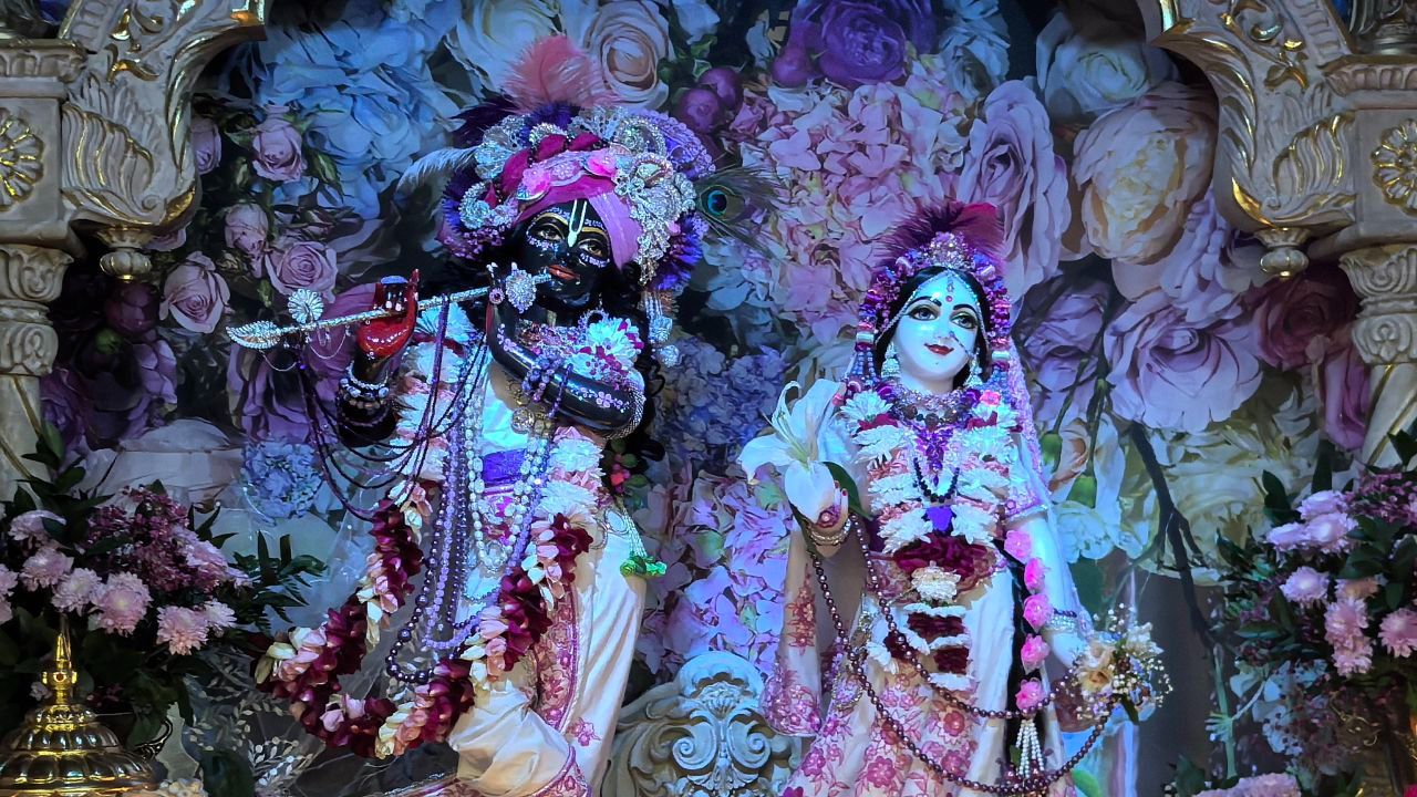 13.12.2025 Джапа-медитация - Е.М. Чайтанья Чандра Чаран прабху (Вриндаван Парк)