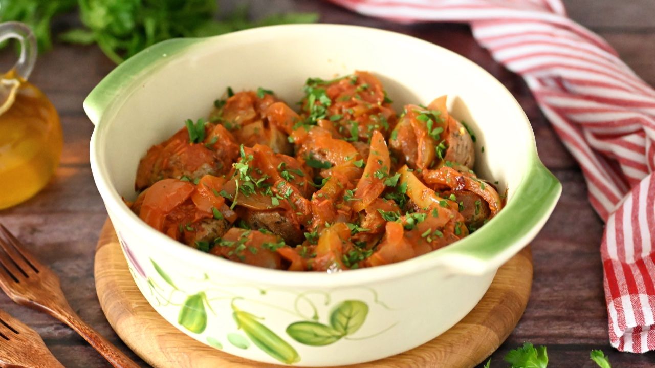 🥔 Печёный картофель будет еще вкуснее, просто добавьте лечо. Мой любимый зимний рецепт