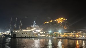 Ночная прогулка  с лайнера на берег . Круиз по Греции