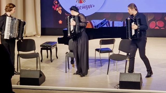 Видео для любителей народного творчества,Или как мы поддерживали внука на региональной конкурсе юных