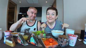 Мукбанг накрыла ШВЕДСКИЙ стол, а есть неохота! Уколы делают своё дело в Таиланде! Вован ОТРЫВАЕТСЯ