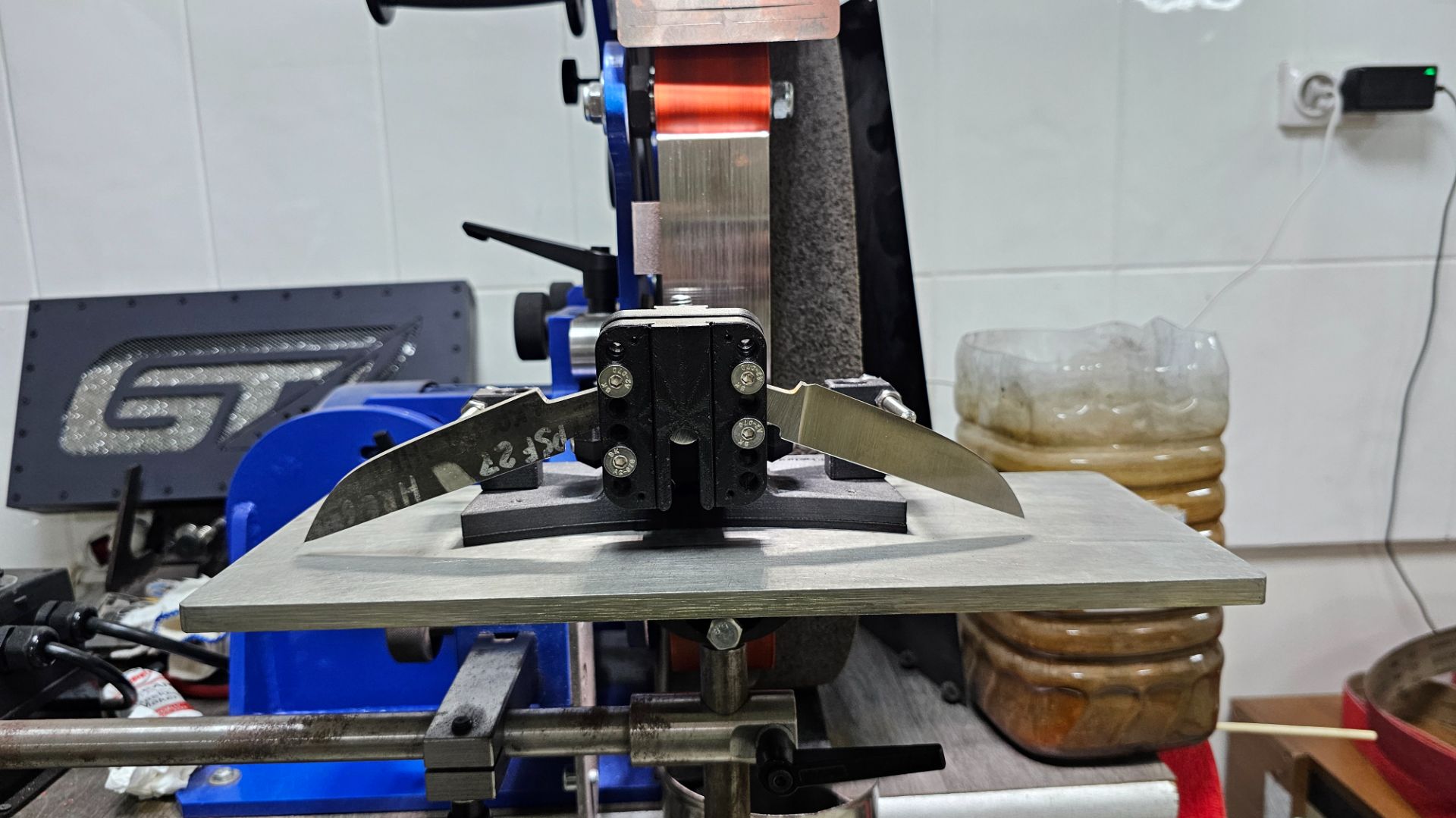 Приспособление для снятия спусков Chimera Works, вещь 👍 смотреть онлайн