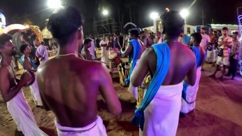 фестиваль Пурам в Керала