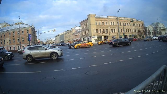 Начало очередной московской прогулки.