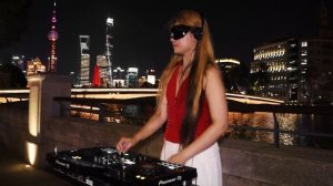 Roksana - Shanghai Night View Live DJ Mix [Melodic & Peak Time Driving Techno] August 2025