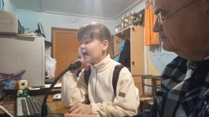 Мороз CQ -Дети RK1B=RC4P=UB4RHV=Эльвина и Айнур.