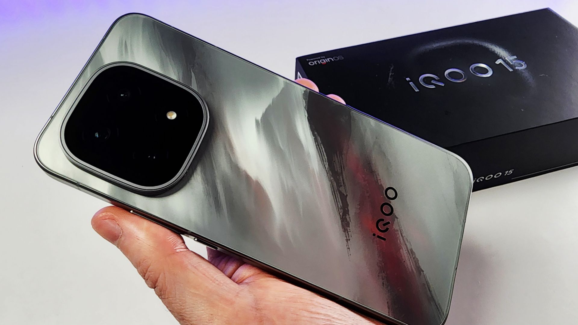 Купил IQOO 15 для России и ПОЖАЛЕЛ! Реальный Отзыв от Владельца Смартфона - Xiaomi ЛУЧШЕ