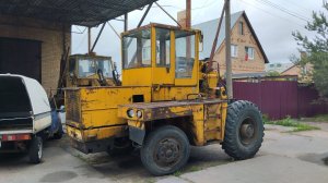 Ретро экскаватор ZTS