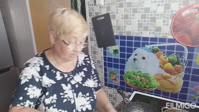 НАШЕ САЛО ГОТОВО // ПРИЕХАЛИ ДЕТИ //  ПЕЧЕМ ПИРОЖКИ //(архив)