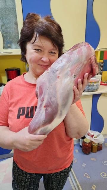 Любим повеселиться!  Особенно поесть )