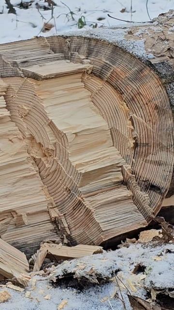 Топор "Онежец" 30-х годов с заточкой в "банан". смотреть онлайн