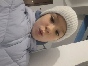 я делаю уроки и бесюсь