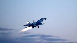 Су-35С прикрыл бомбардировщики при ударах по ВСУ. Лучшее видео из зоны СВО
