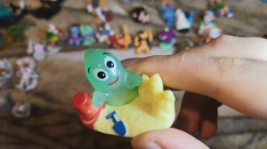 АСМР шепот МОИ ИГРУШЕК ИЗ Kinder surprise, Chupa Cups, Nesquik🐣 ASNR обзор коллекции Киндер игрушек