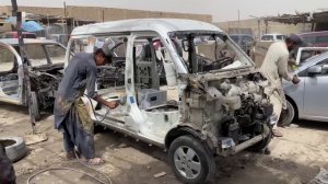 Микроавтобус Сузуки. Собрать из распила. Афганистан.