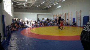 Юные мухачи! Вес 22 кг. 1/2 финала Покида Максим (Новопокровская)-Данилко Аким (Новокубанск)