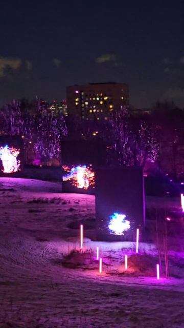 Тем временем 14.12.2025...Удивительная Зима на Воробьевых горах смотреть онлайн