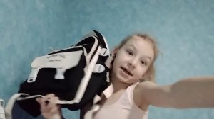 Делаю уроки и убераюсь