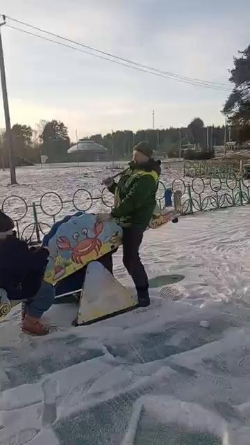 Качели карусели 🎠 🎅🤓