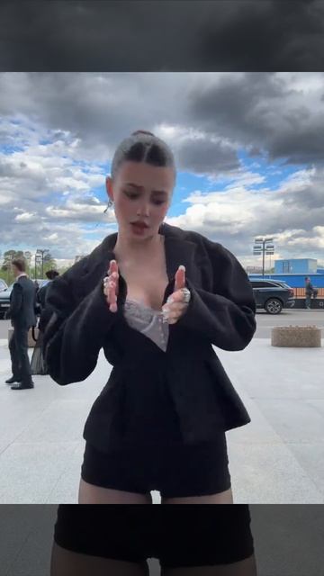 ꧁乂✰Танцевальное музыкальное видео ✰乂꧂ смотреть онлайн