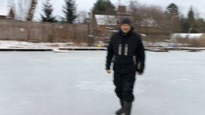 Больше трëх не собираться! )))