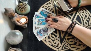 😎❤️ Что в его жизни сейчас _ таро расклад