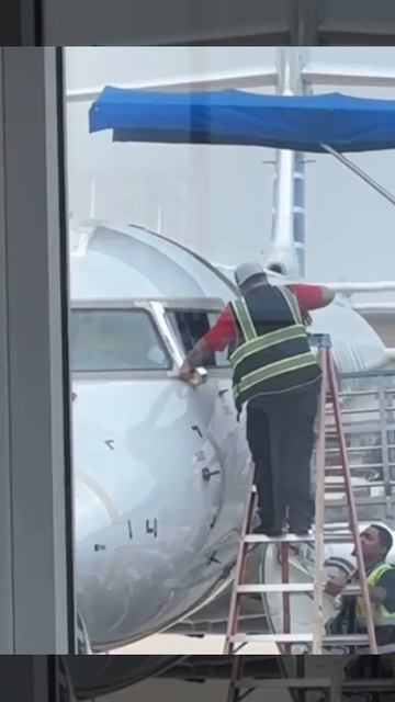 Отремонтировано. И так сойдёт.