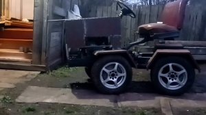 самодельный минитрактор установка капота и покраска (видео 21)