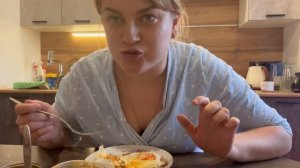 На мукбанг яичница с сыром/ решили что будем готовить/ Викуля спутала дни/