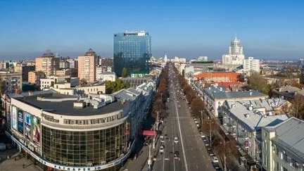 Мисфиты.Улётный Карантин,9 серия"Младший улетел в Дубай"