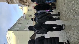 Очередь к святителю Луке в Сретенском монастыре