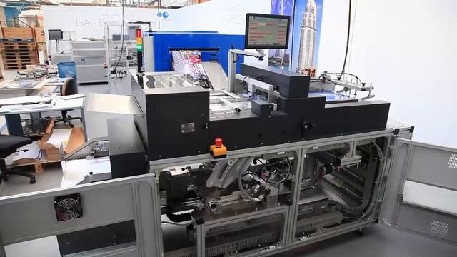 Машина для изготовления фотокниг Layﬂat fastBook Professional