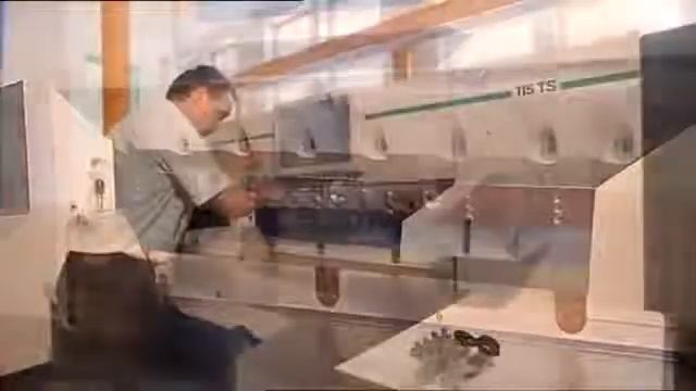 Одноножевые резальные машины BAUMANN PERFECTA 115