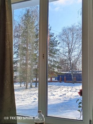 играем по очереди в ноут с сестрой