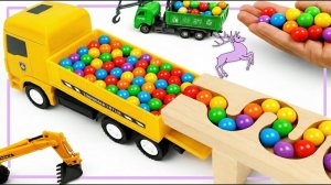 Мультики для детей и малышей. Яркие Шарики на трассе и игрушечные машинки. Залипательные Мультики