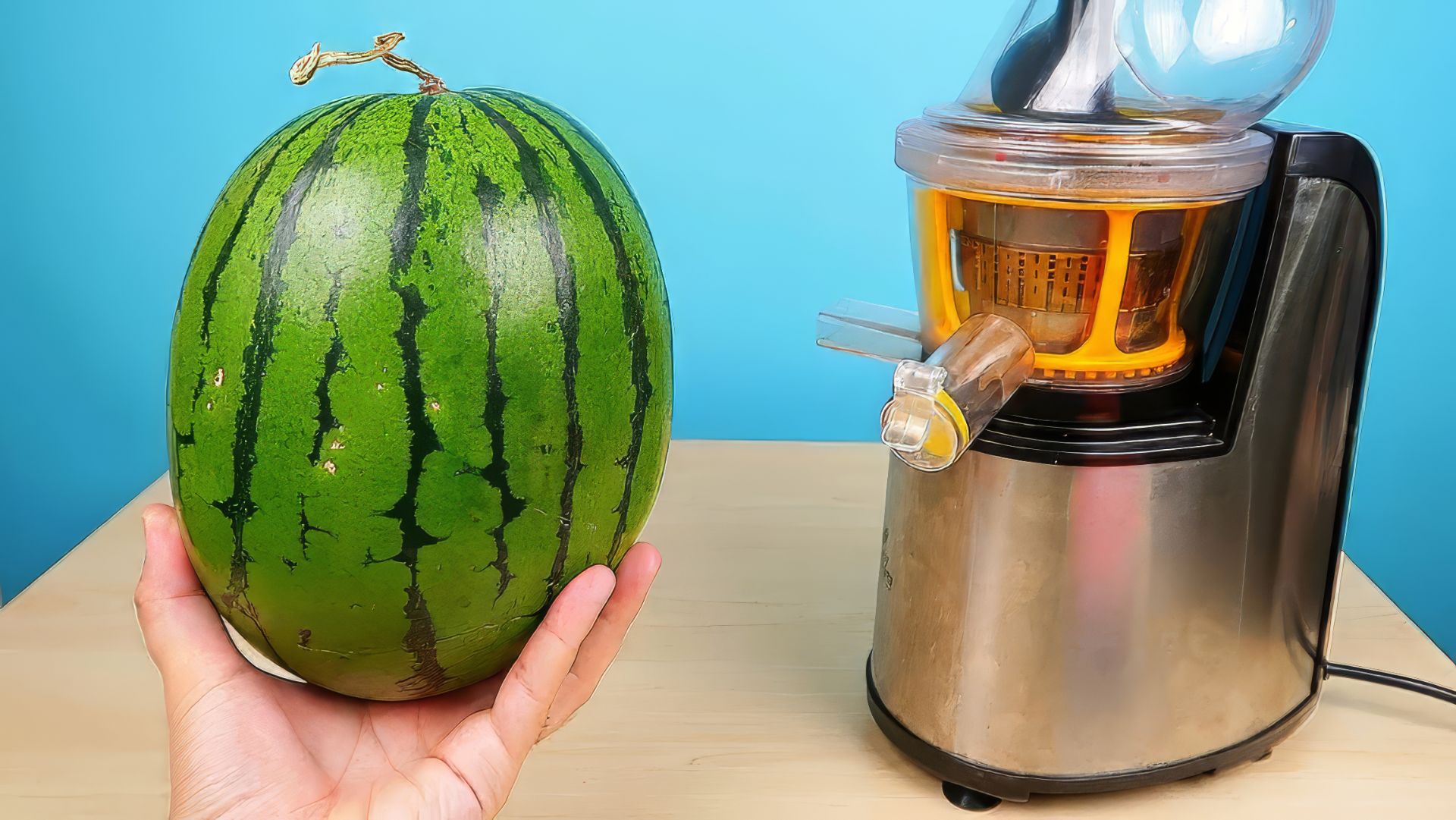 Сколько сока в Арбузе? Что если профильтровать Арбузный сок? Бедная соковыжималка! alex boyko