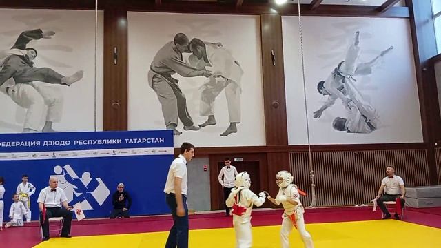 Зинина Кира