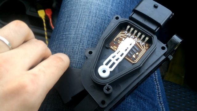 Егаз. Электронная педаль газа. ЭПГ. Гранта Лада Авто Ваз. Что внутри!